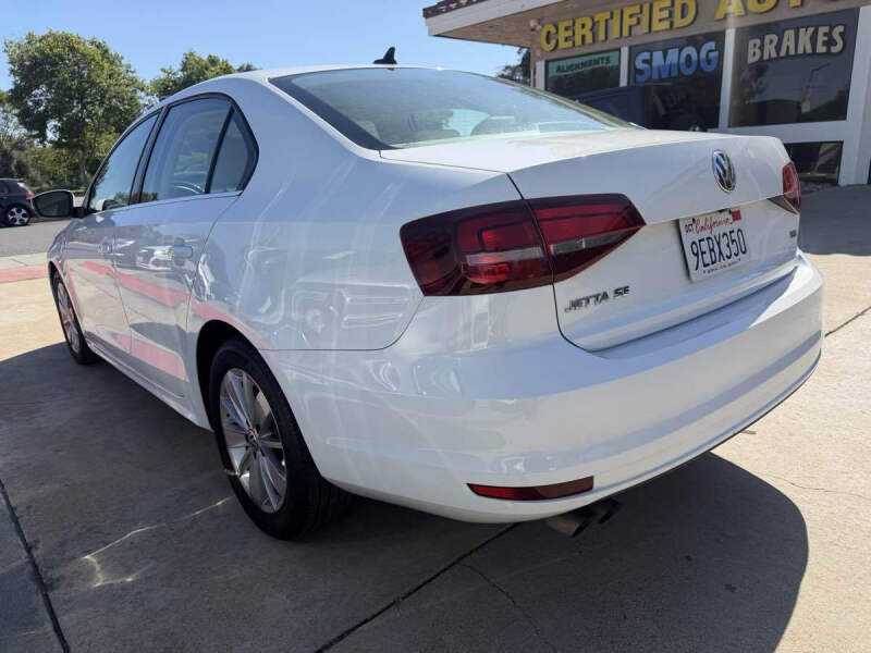 2016 Volkswagen Jetta