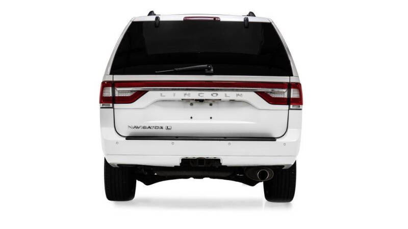 2017 Lincoln Navigator L Select