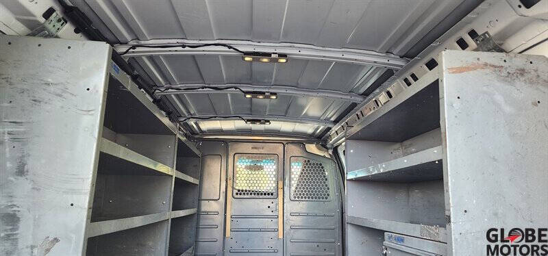 2017 GMC Savana 2500
