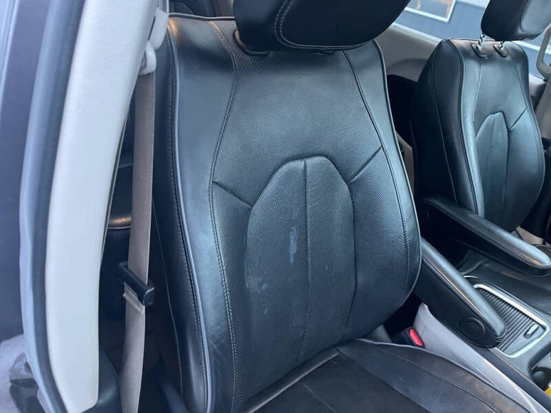 2020 Chrysler Pacifica Limited