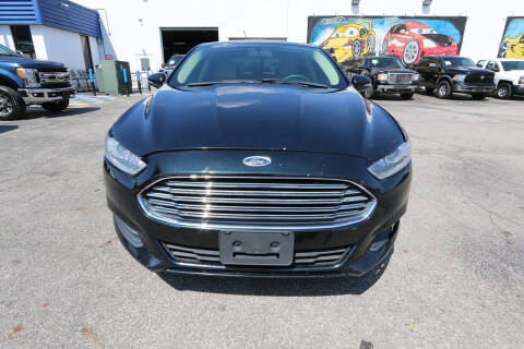 2014 Ford Fusion SE
