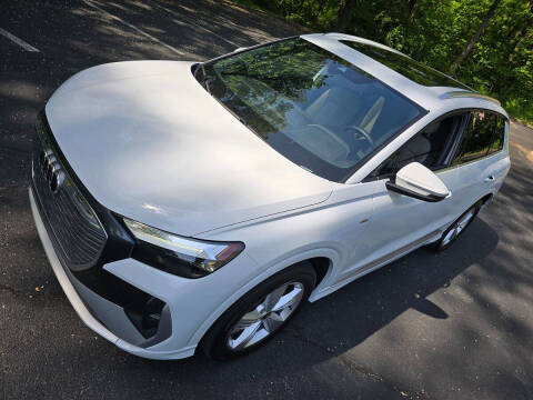 2023 Audi Q4 e-tron quattro Premium 50