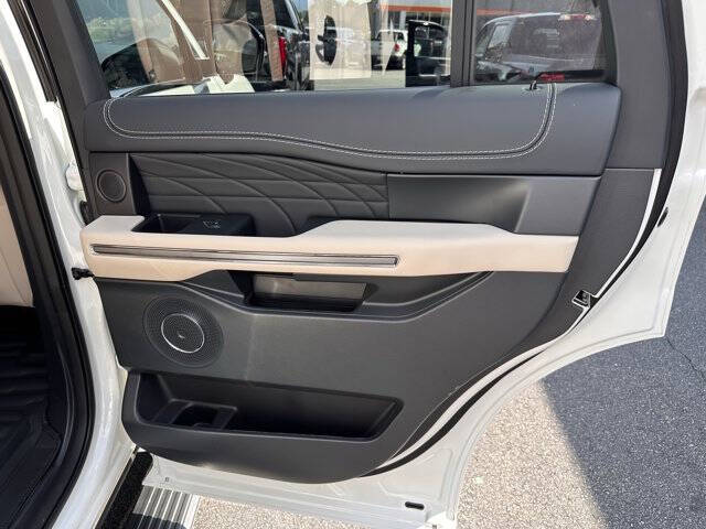 2023 Ford Expedition Platinum