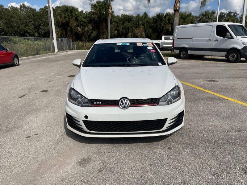 2016 Volkswagen Golf GTI S
