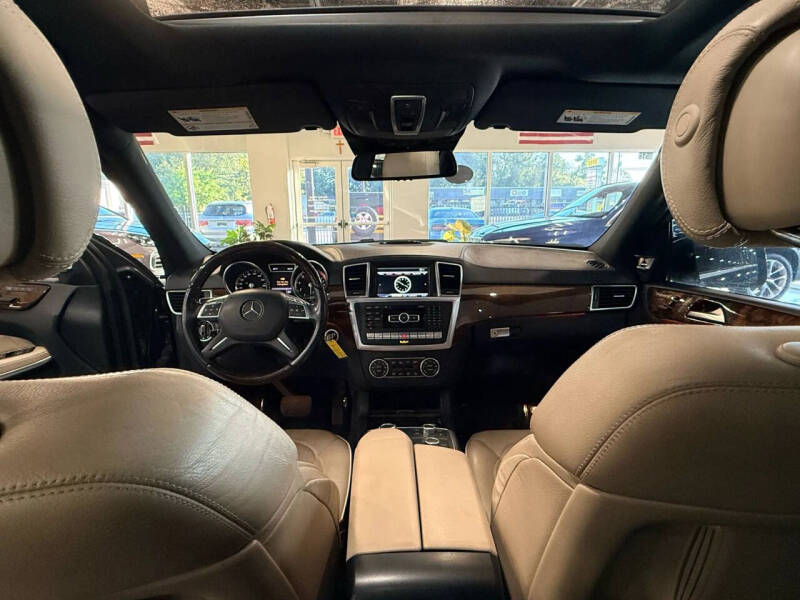 2013 Mercedes-Benz GL-Class GL 550 4MATIC