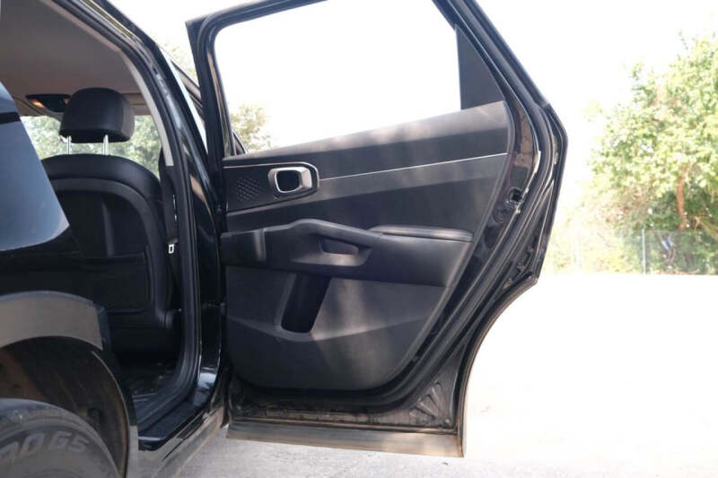 2022 Kia Sorento Hybrid S