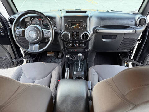 2017 Jeep Wrangler Unlimited Sport