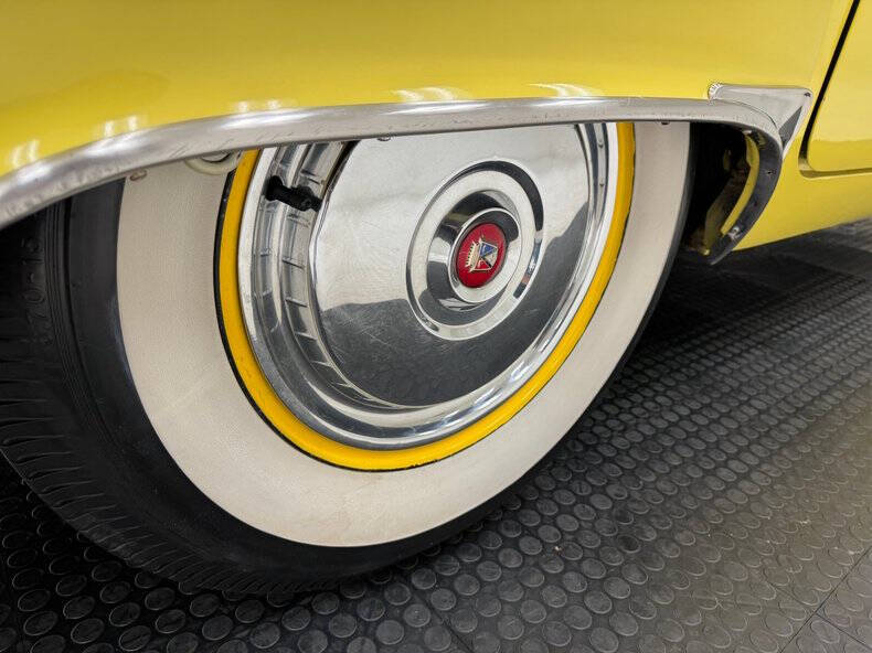 1955 Ford Thunderbird