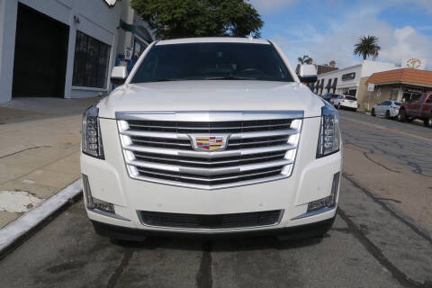 2017 Cadillac Escalade ESV Platinum