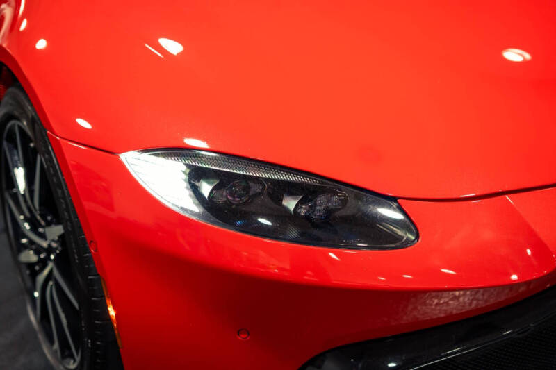 2020 Aston Martin Vantage