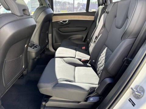 2025 Volvo XC90 B6 Plus Bright Theme 7P