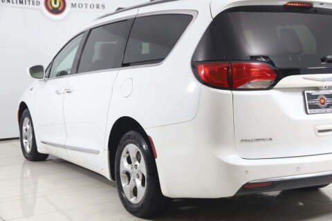 2018 Chrysler Pacifica Hybrid Touring L