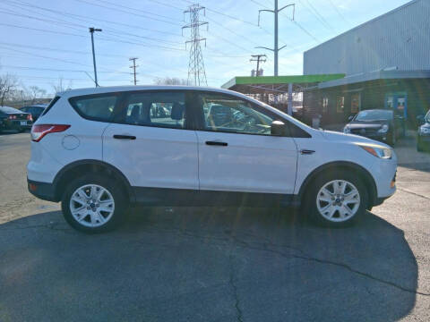 2014 Ford Escape S