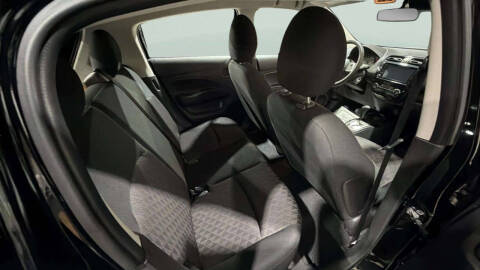 2024 Mitsubishi Mirage ES