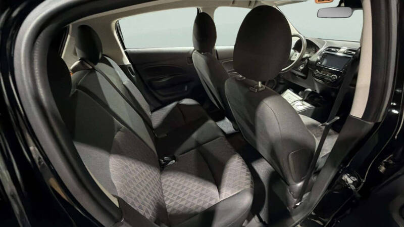 2024 Mitsubishi Mirage ES