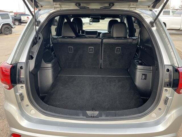 2022 Mitsubishi Outlander PHEV SEL