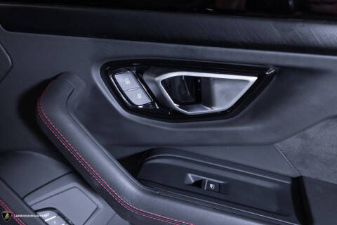 2024 Lamborghini Urus S