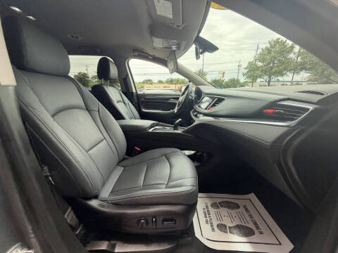 2021 Buick Enclave Essence