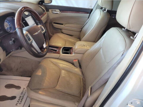 2011 Chrysler 300 Limited