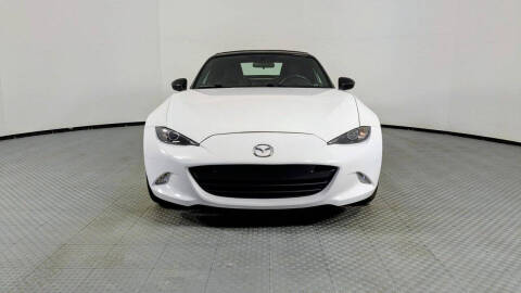 2016 Mazda MX-5 Miata Sport
