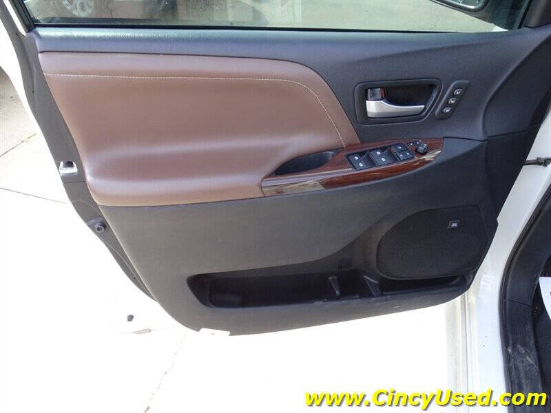 2017 Toyota Sienna