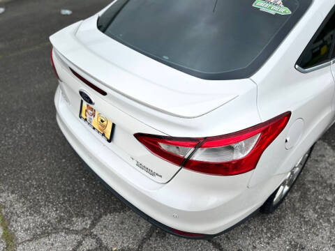 2014 Ford Focus Titanium