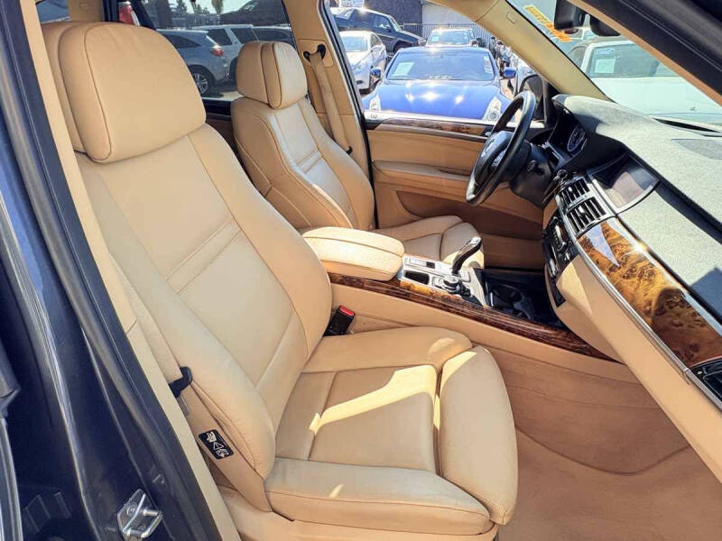 2011 BMW X5 xDrive50i