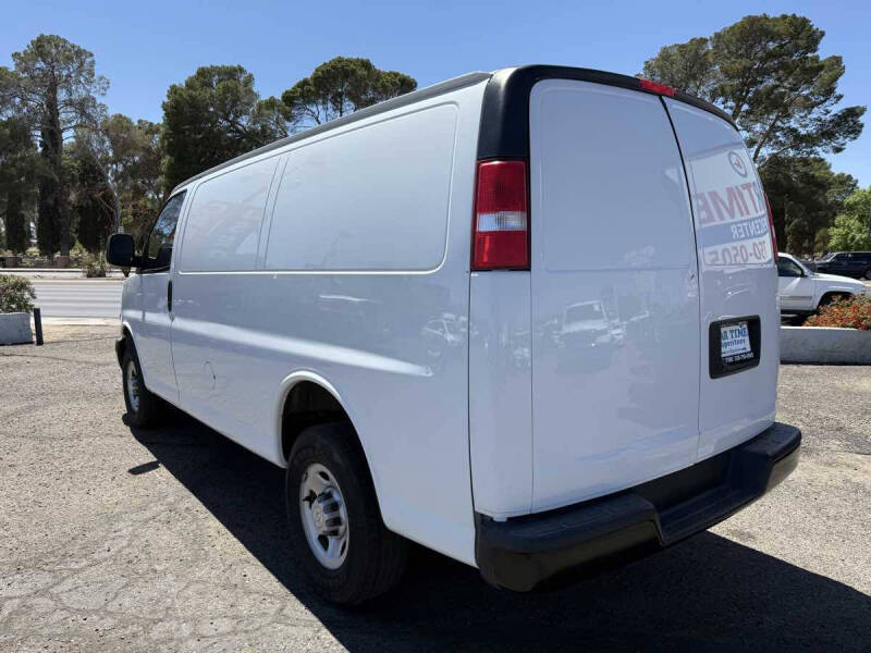 2021 Chevrolet Express 2500