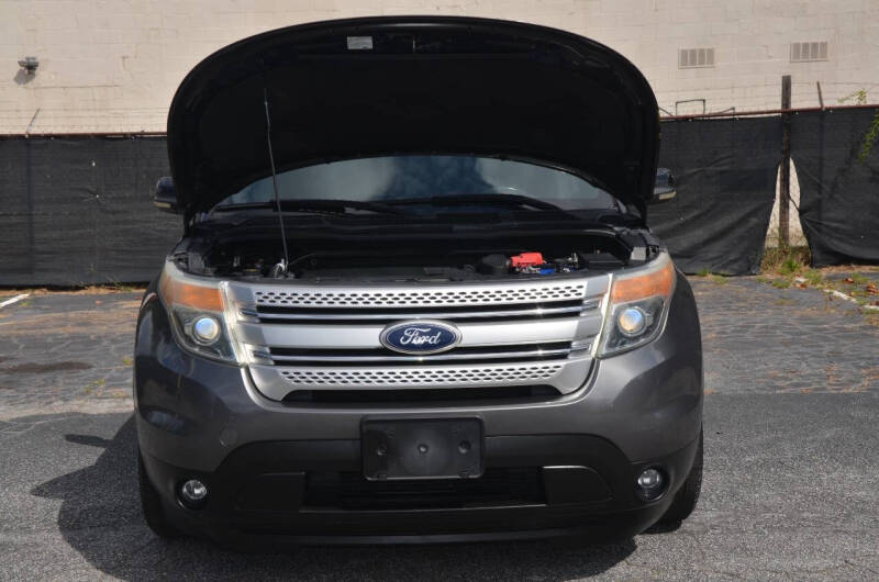 2011 Ford Explorer XLT