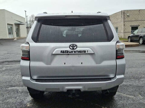 2024 Toyota 4Runner SR5