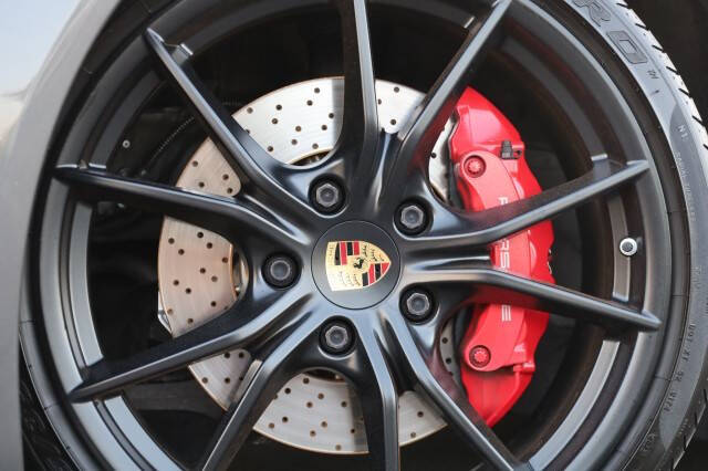 2017 Porsche 911 Carrera 4S