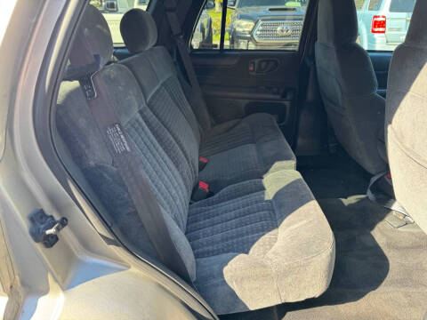 2001 Chevrolet Blazer LS