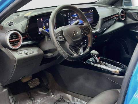 2025 Chevrolet Trax RS
