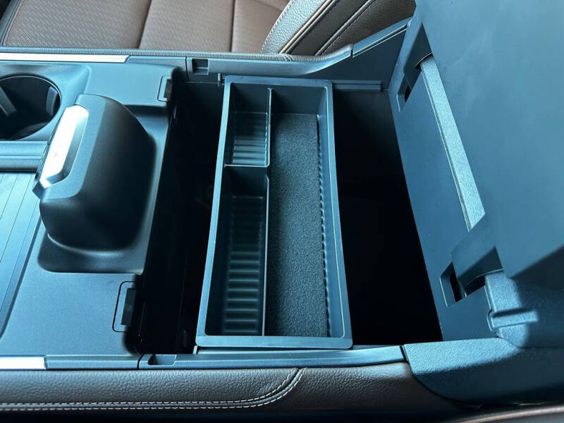 2025 Ford Expedition MAX King Ranch