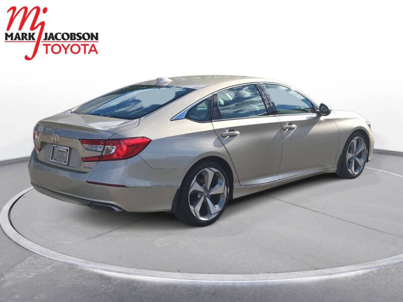 2018 Honda Accord Touring