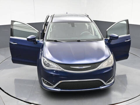 2018 Chrysler Pacifica Touring Plus
