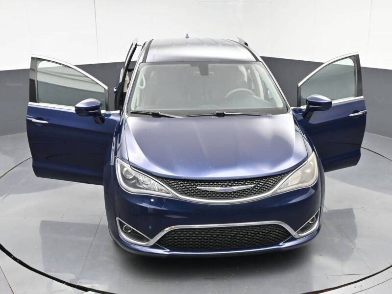 2018 Chrysler Pacifica Touring Plus