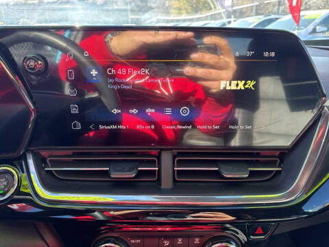 2025 Chevrolet Trax RS