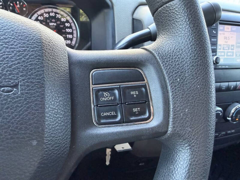 2012 RAM 1500 ST