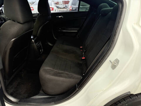 2013 Dodge Charger SE