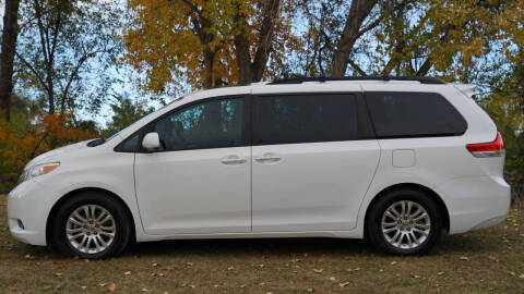 2014 Toyota Sienna