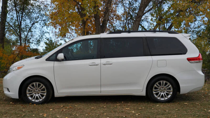2014 Toyota Sienna