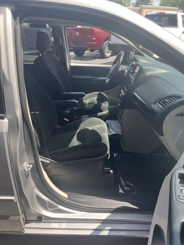 2017 Dodge Grand Caravan SE