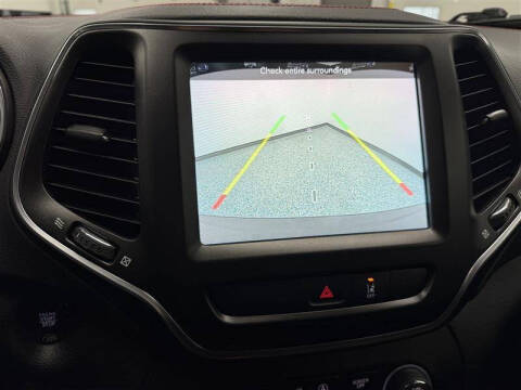 2022 Jeep Cherokee Trailhawk