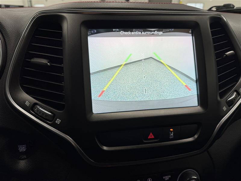 2022 Jeep Cherokee Trailhawk