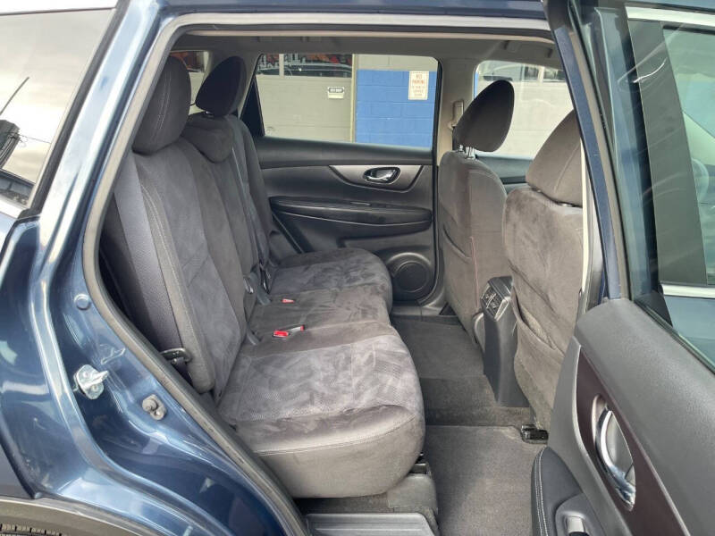 2015 Nissan Rogue SV