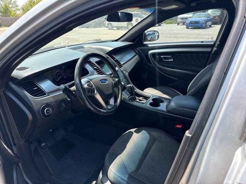 2019 Ford Taurus SEL