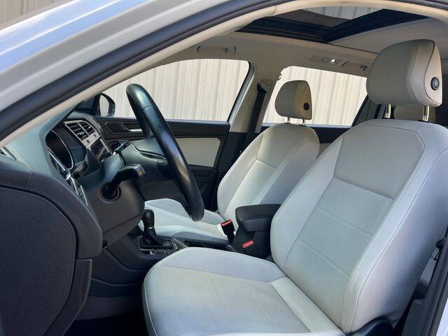 2018 Volkswagen Tiguan 2.0T SEL 4Motion