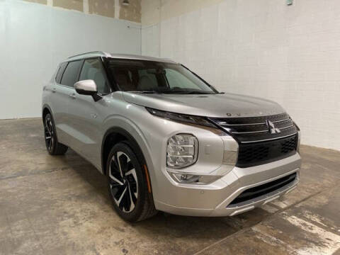 2025 Mitsubishi Outlander PHEV SEL