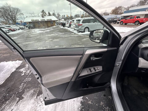 2016 Toyota RAV4 XLE